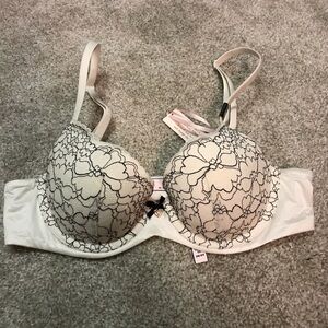 Victoria’s Secret Bra